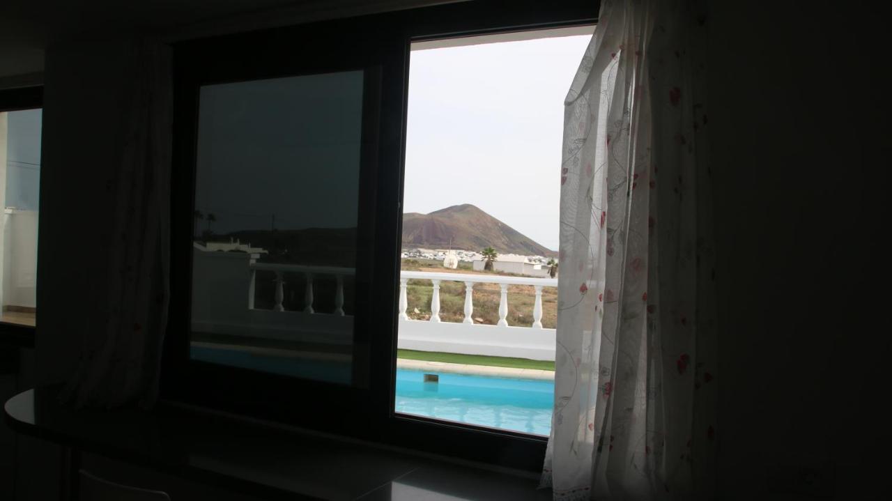 Villa Dario En Nazaret Buitenkant foto