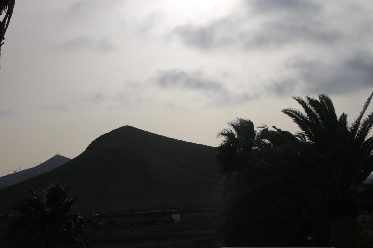 Villa Dario En Nazaret Buitenkant foto
