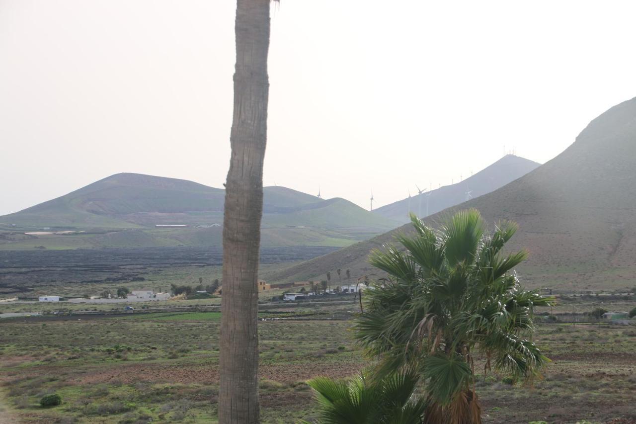Villa Dario En Nazaret Buitenkant foto